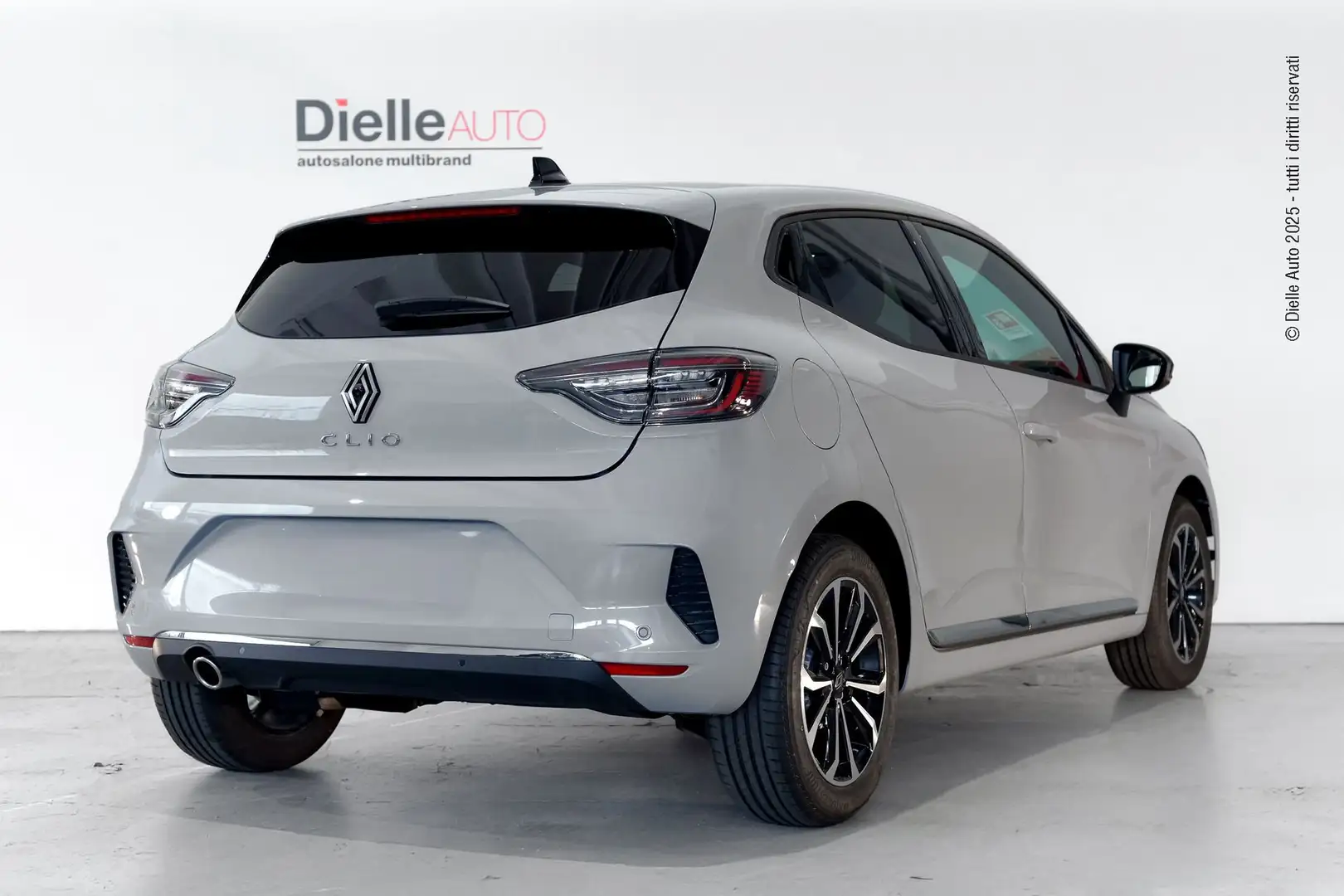 Renault Clio Clio ECO-G 100 CV 5 porte Techno - SOLO TRE DISPO Argento - 2