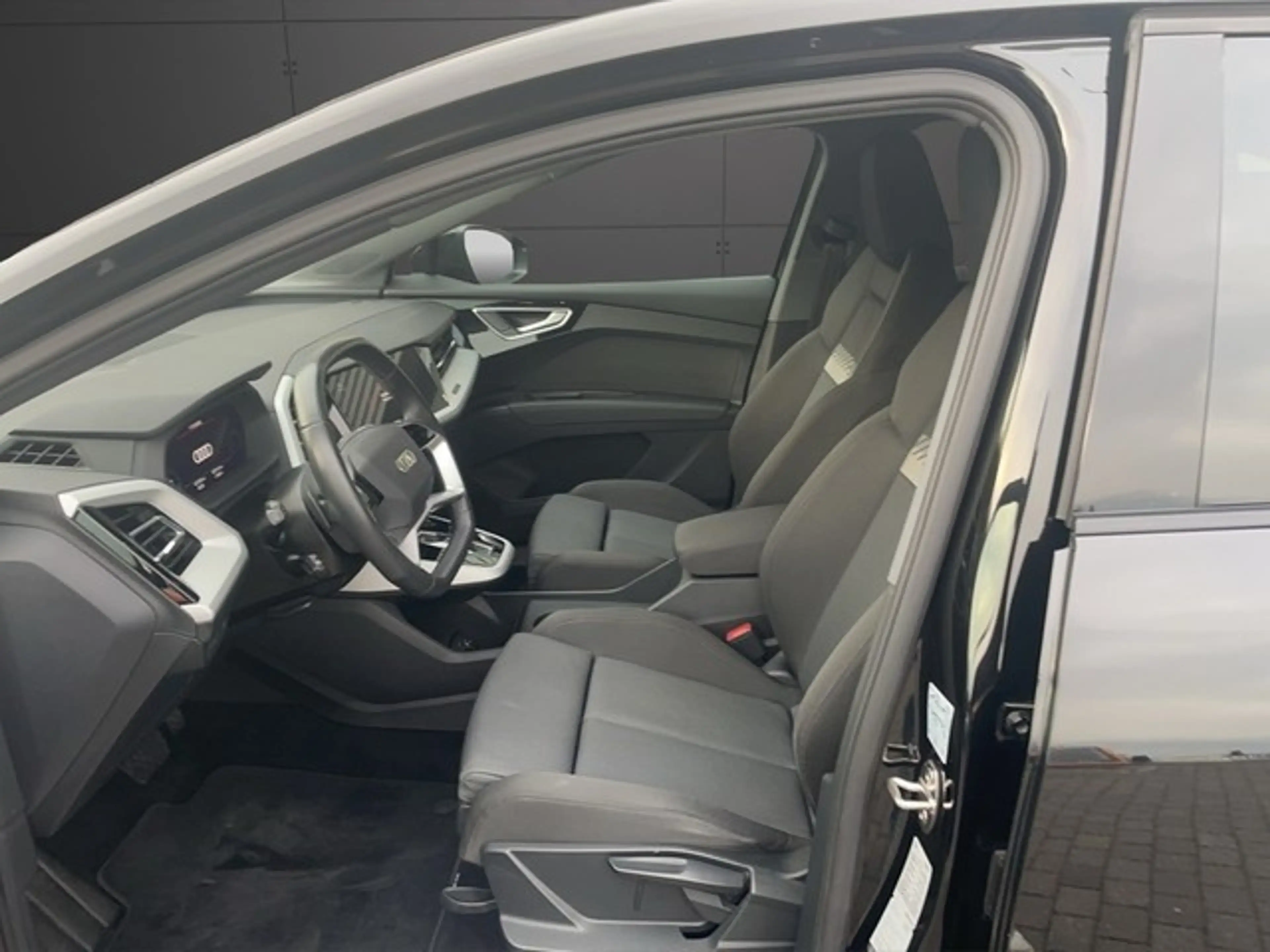 Audi Q4 e-tron 35 Sportback *S-Line/ black*SoH88,4%+RFK+Sound+LED — photo 9