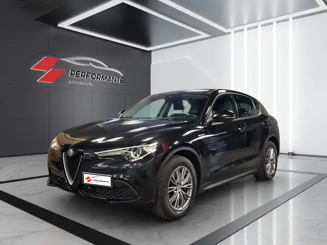 Alfa Romeo Stelvio 2.2 t Business rwd 160cv auto