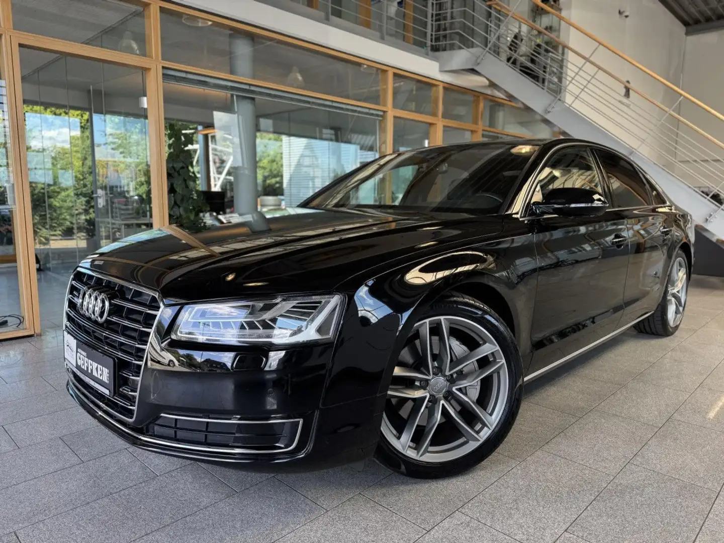 Audi A8 3.0 TDI quattro, AHK, Bose, HUD, Standheizung! Zwart - 1