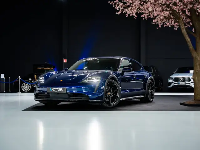 Porsche Taycan main image