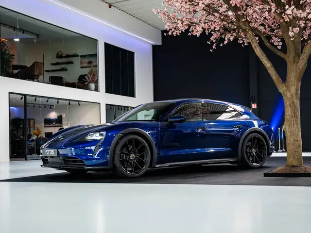 Porsche Taycan view 2
