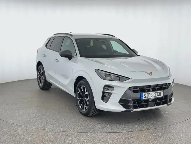Cupra Terramar view 3