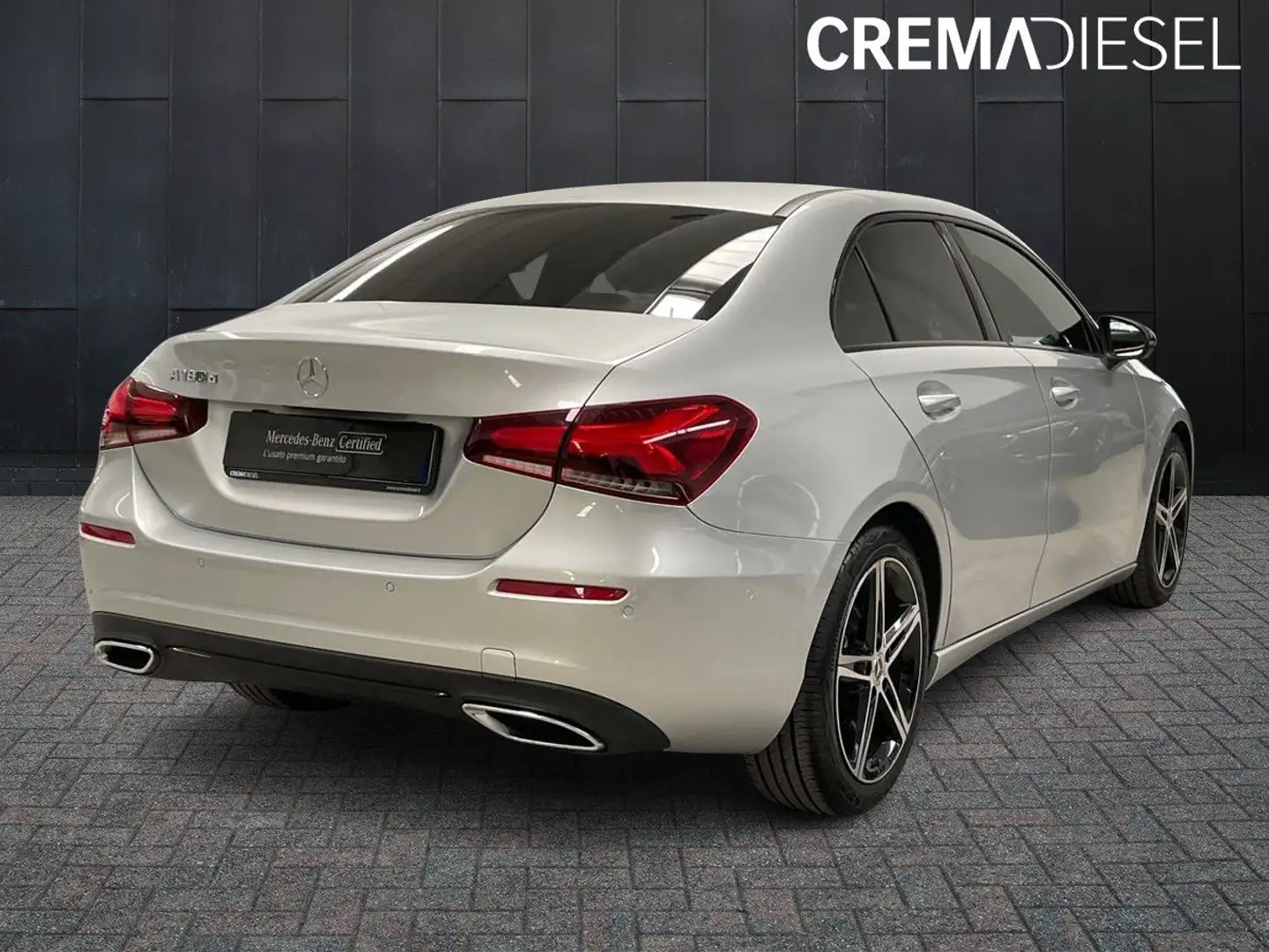 Mercedes-Benz A 180 Classe A sedan 180 d Sport auto Argento - 2