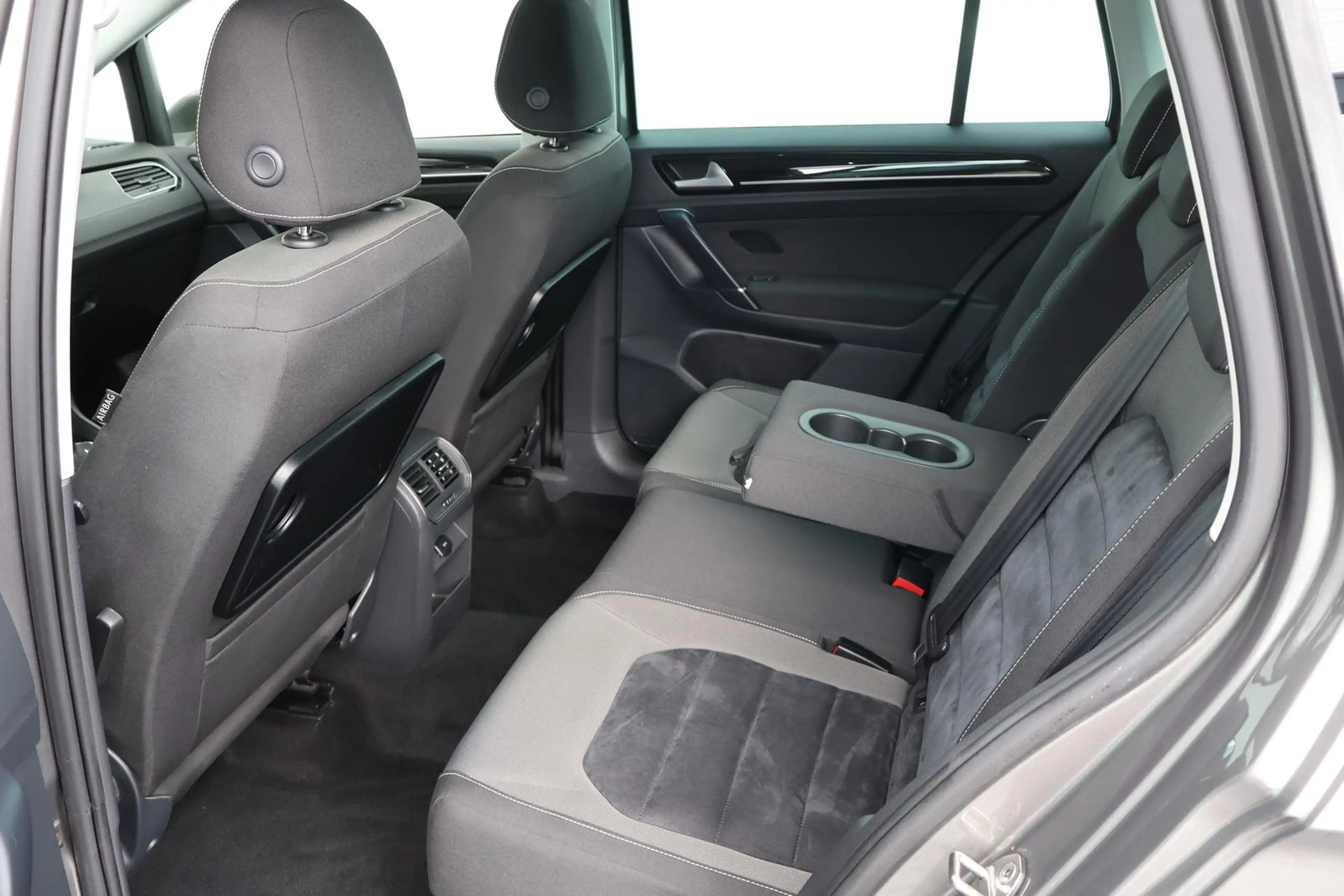 Volkswagen Golf Sportsvan Highline DSG Pano ACC 1.Hd. — photo 11