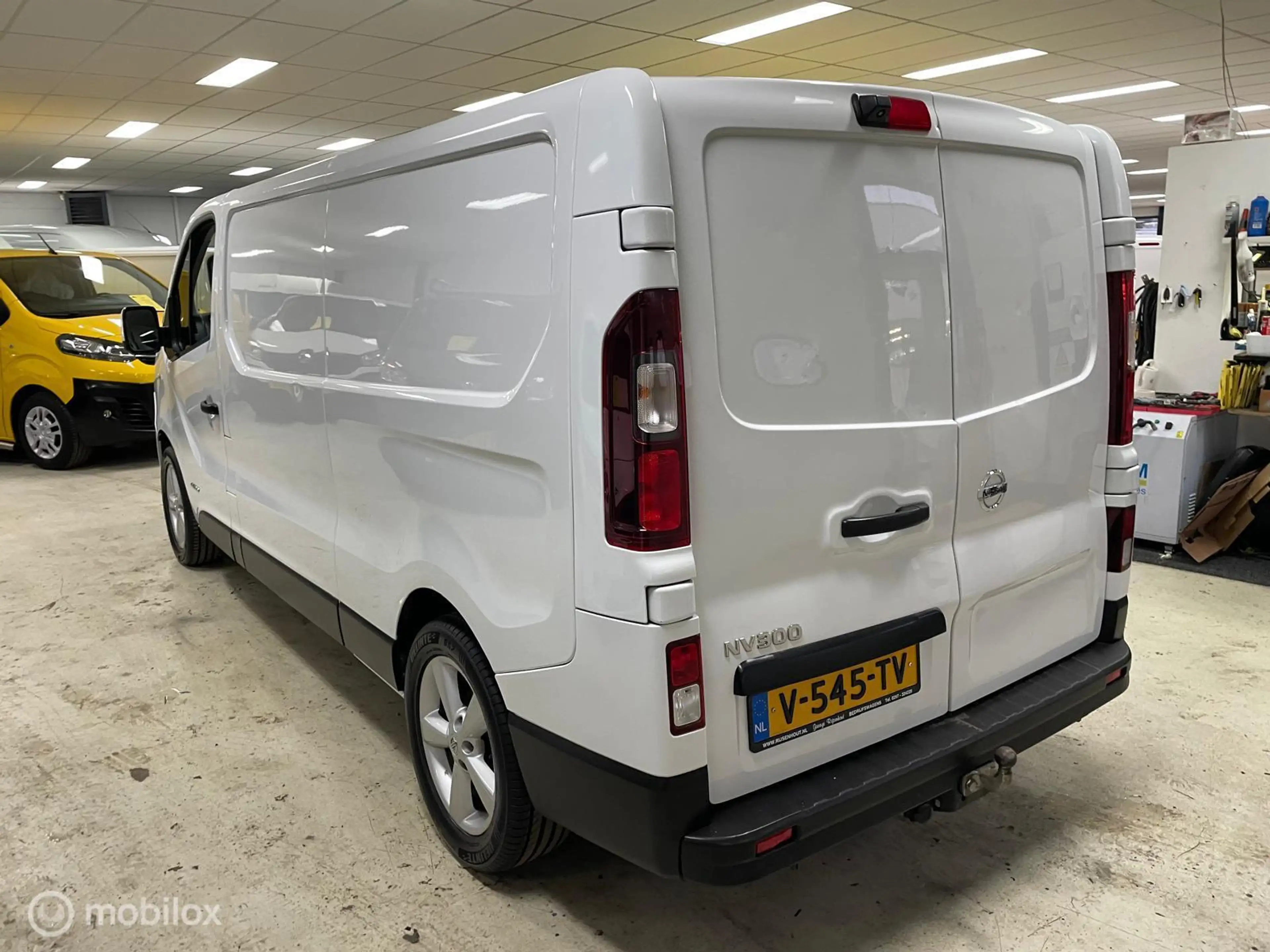 Nissan NV300 bestel 1.6 dCi 120 L2H1 Acenta — photo 3