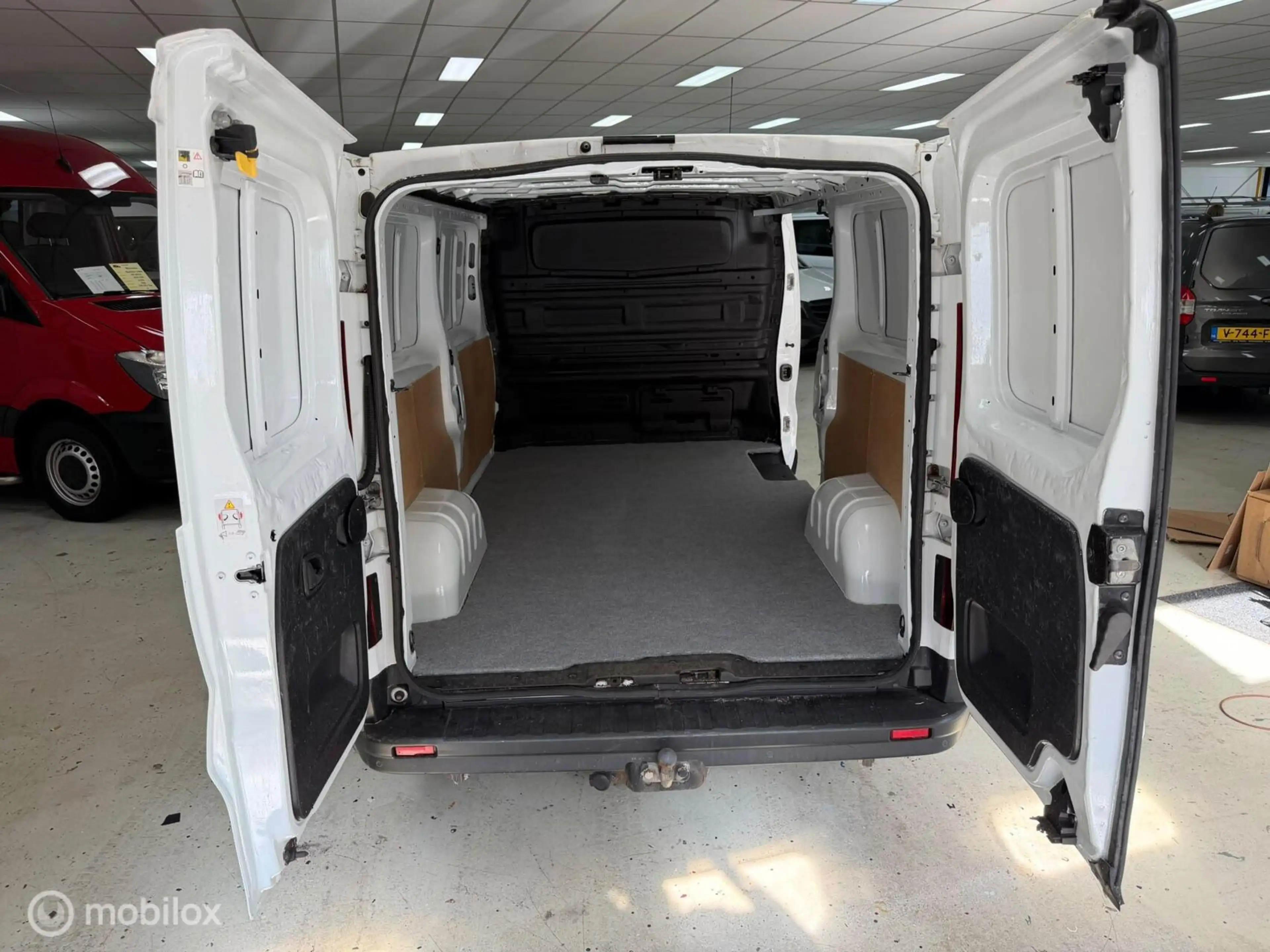 Nissan NV300 bestel 1.6 dCi 120 L2H1 Acenta — photo 15