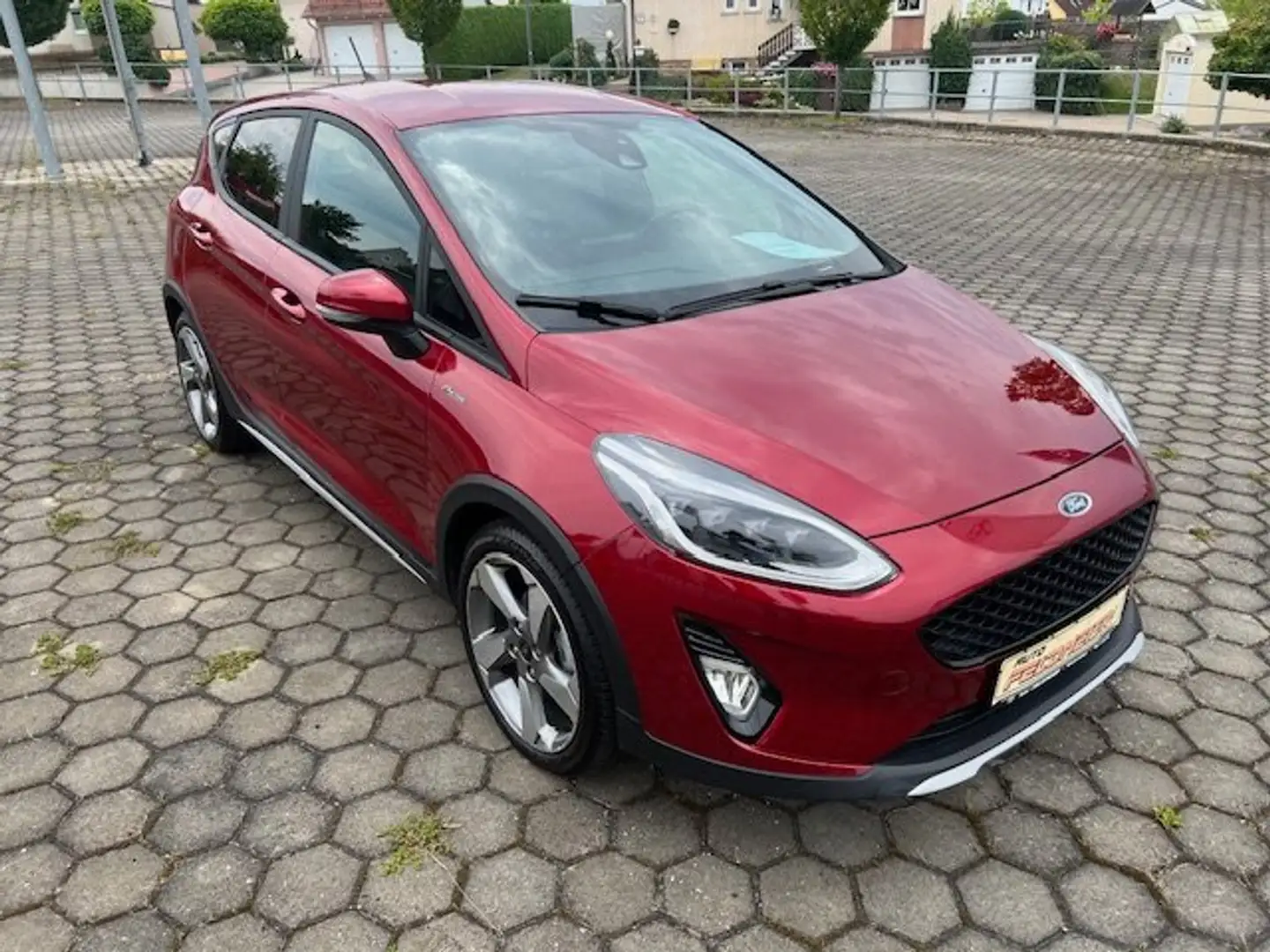 Ford Fiesta Fiesta 5-Türer 1.0 EcoBoost S Rot - 1