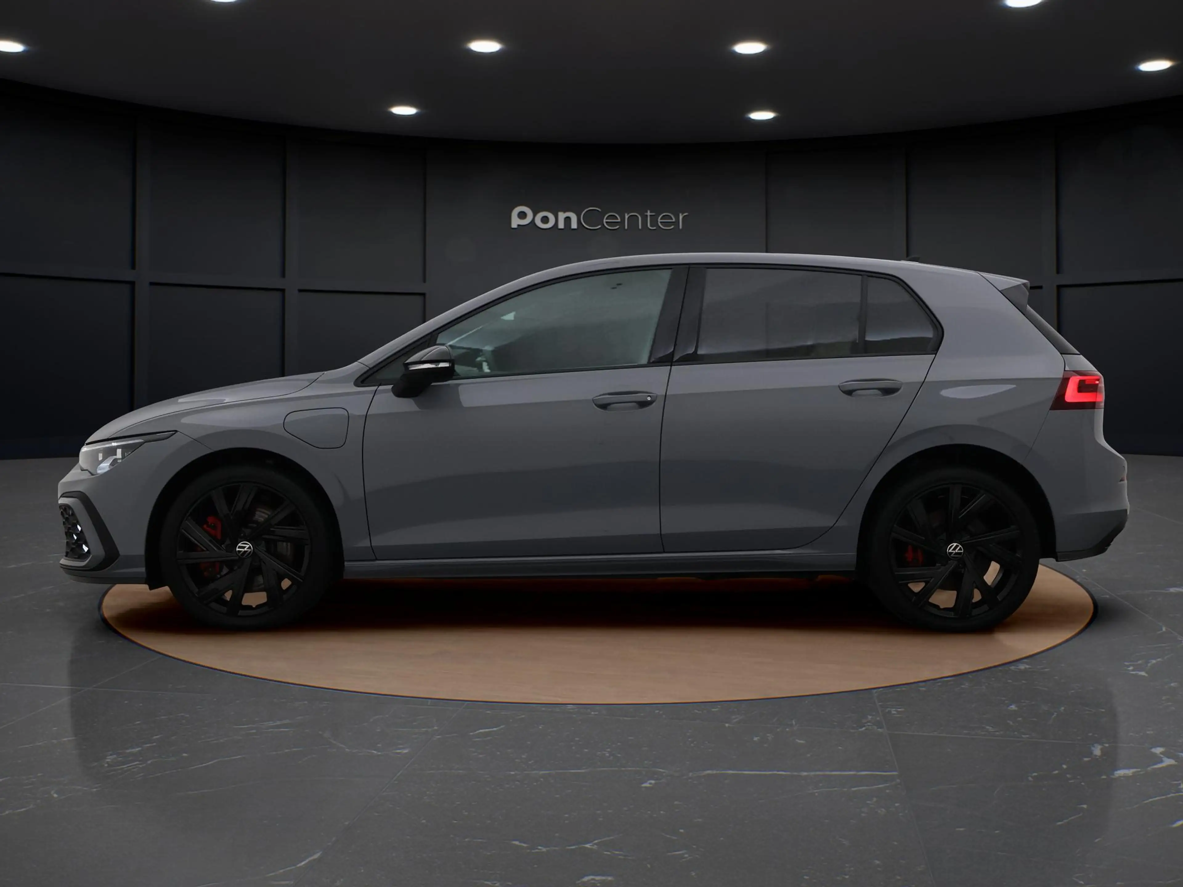 Volkswagen Golf GTE 1.4 eHybrid | 18" | Navigatie | LED Mistlampen | B — photo 6