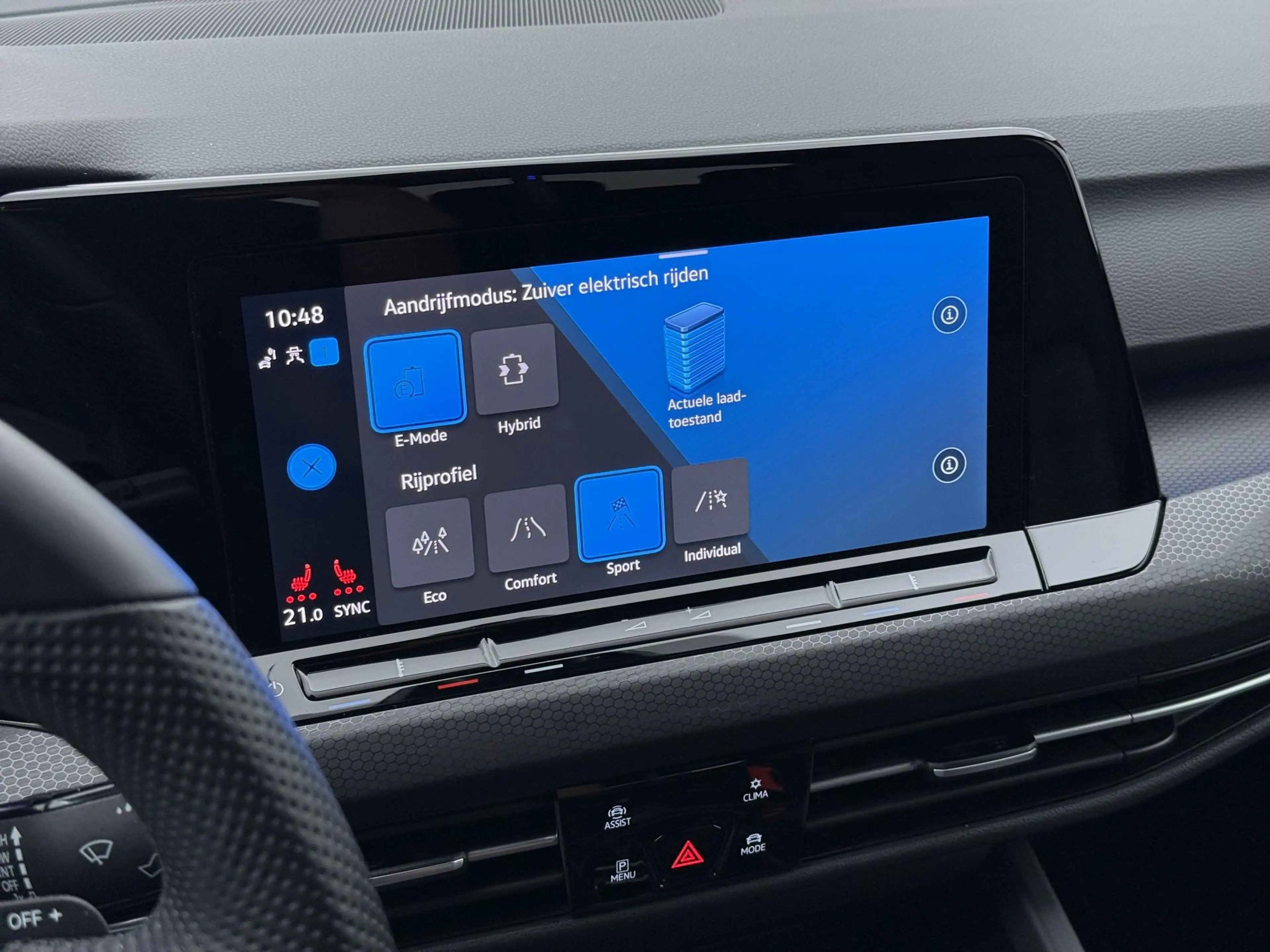 Volkswagen Golf GTE 1.4 eHybrid | 18" | Navigatie | LED Mistlampen | B — photo 14