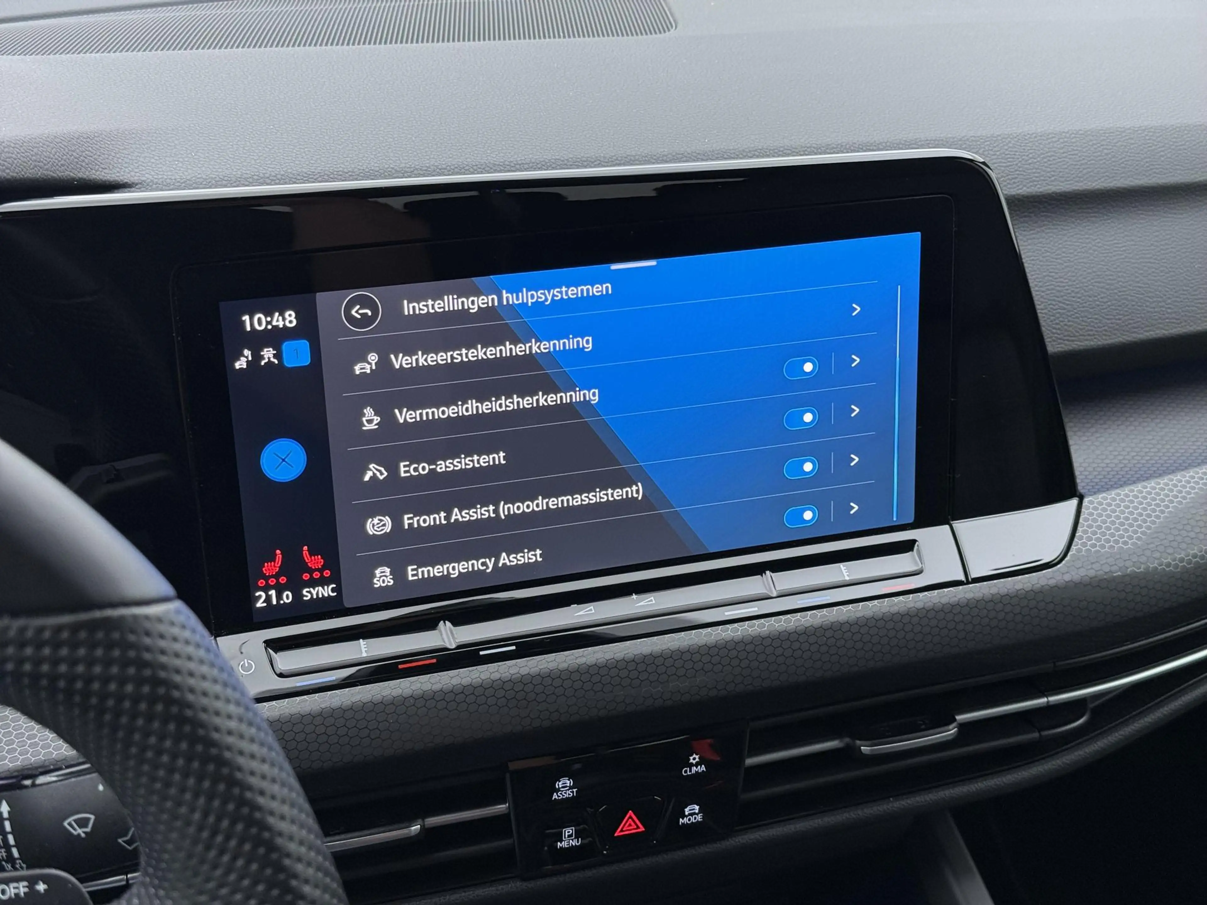 Volkswagen Golf GTE 1.4 eHybrid | 18" | Navigatie | LED Mistlampen | B — photo 13