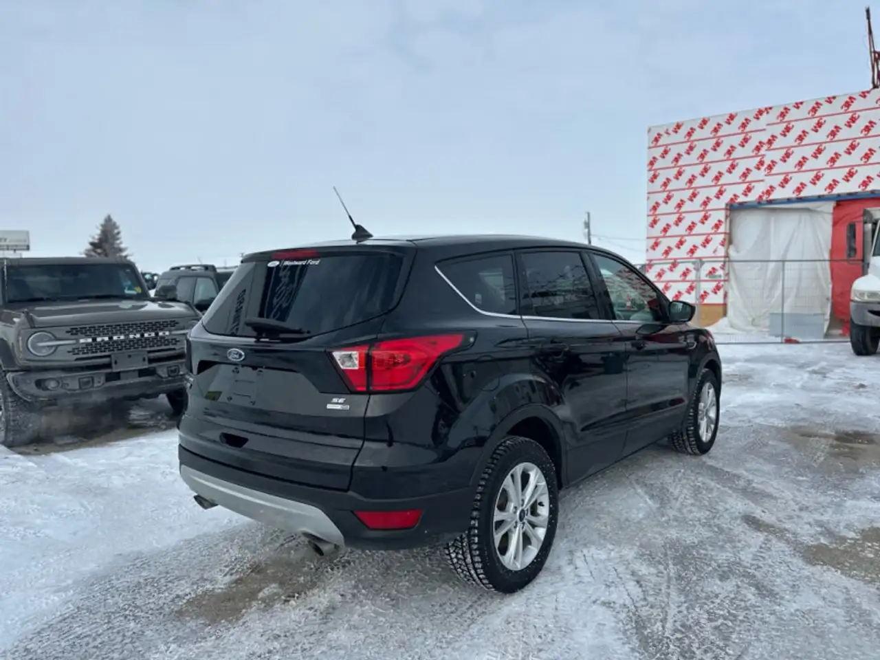 Ford Escape снимка Ford Escape