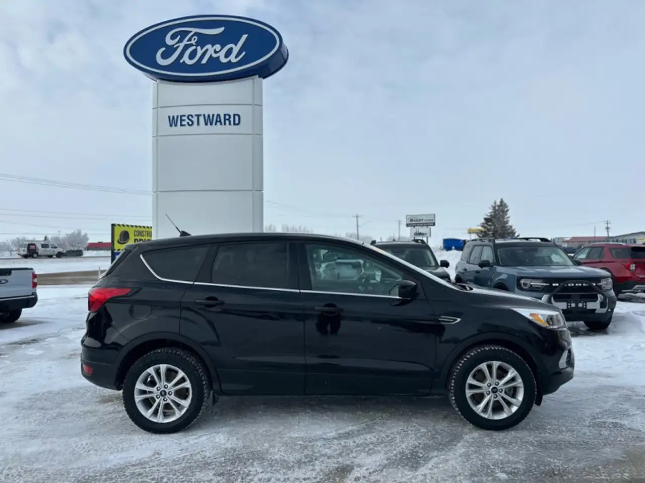 Ford Escape снимка Ford Escape
