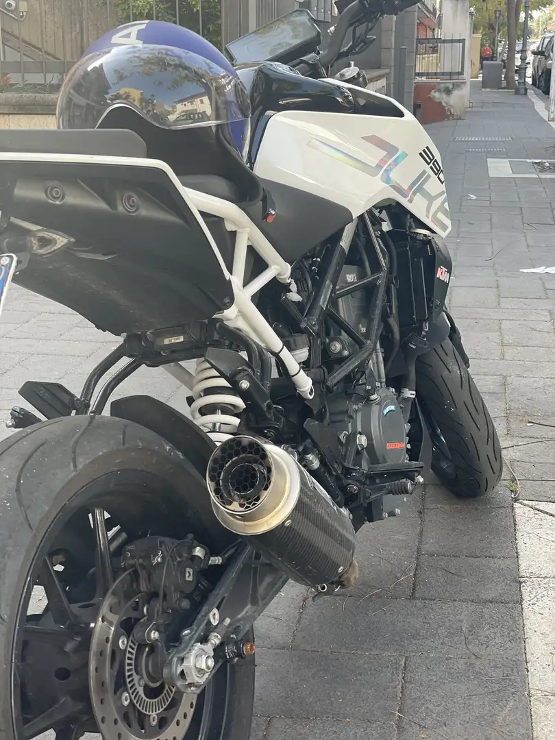 KTM 390 Duke sport - 2
