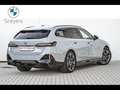 BMW i5 i5 eDrive40 Touring Grijs - thumbnail 2