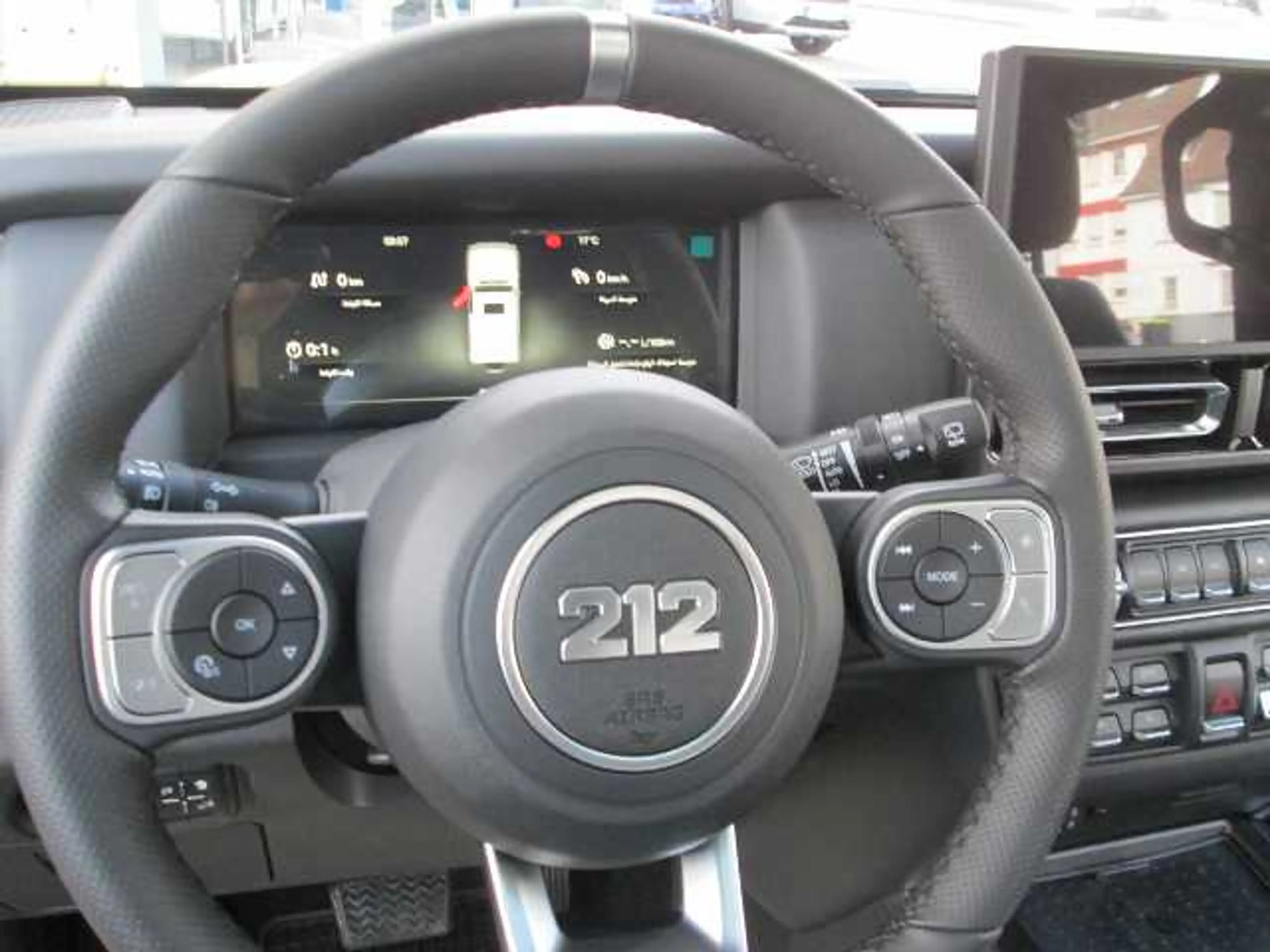 BAW 212 2,0 TCI 4 WD — photo 11