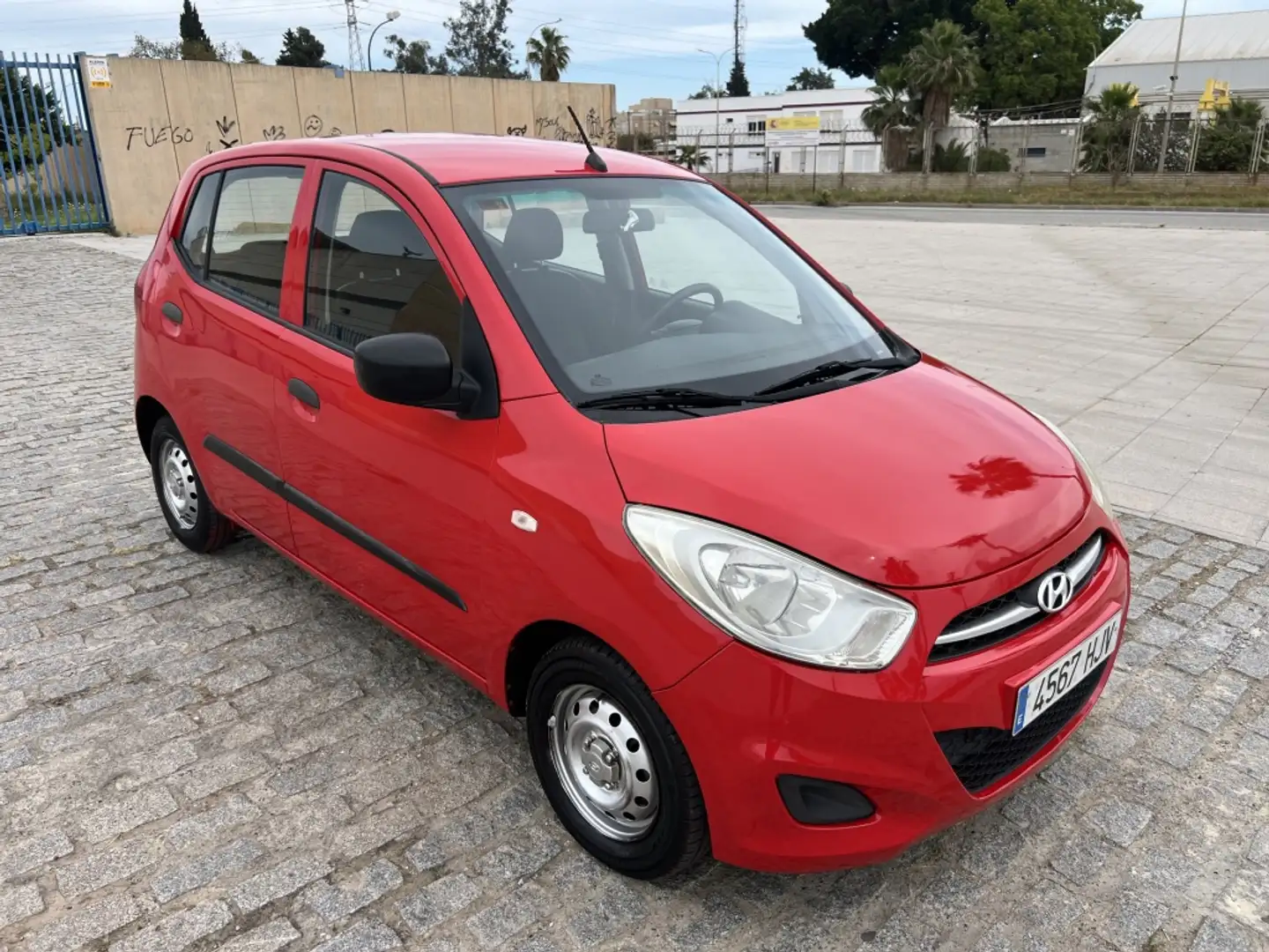 Hyundai i10 1.1 Classic Rot - 2
