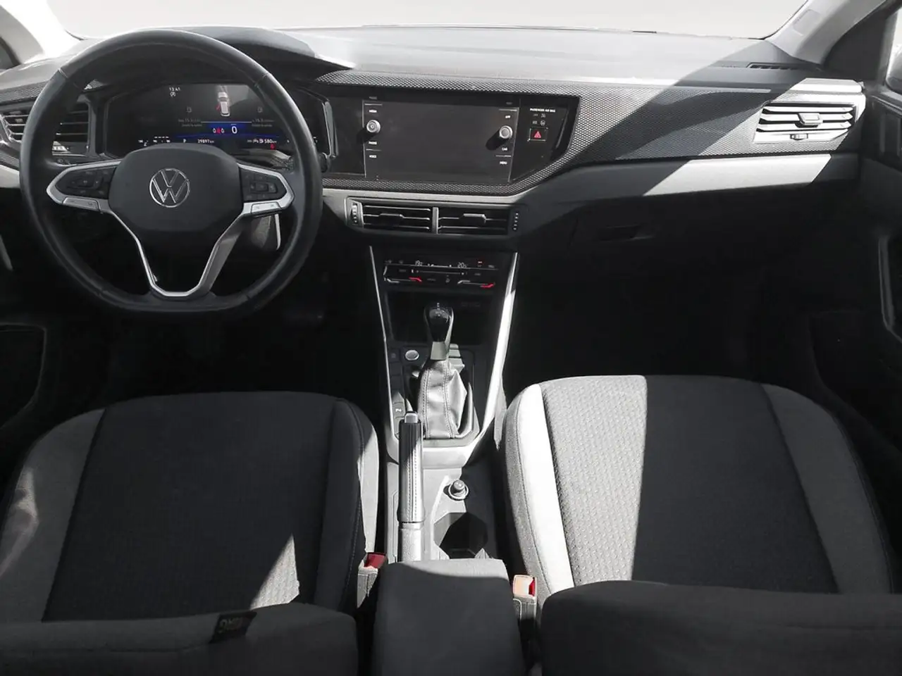 2025 Volkswagen Taigo 1.0 TSI Más DSG 85kW, photograph 8