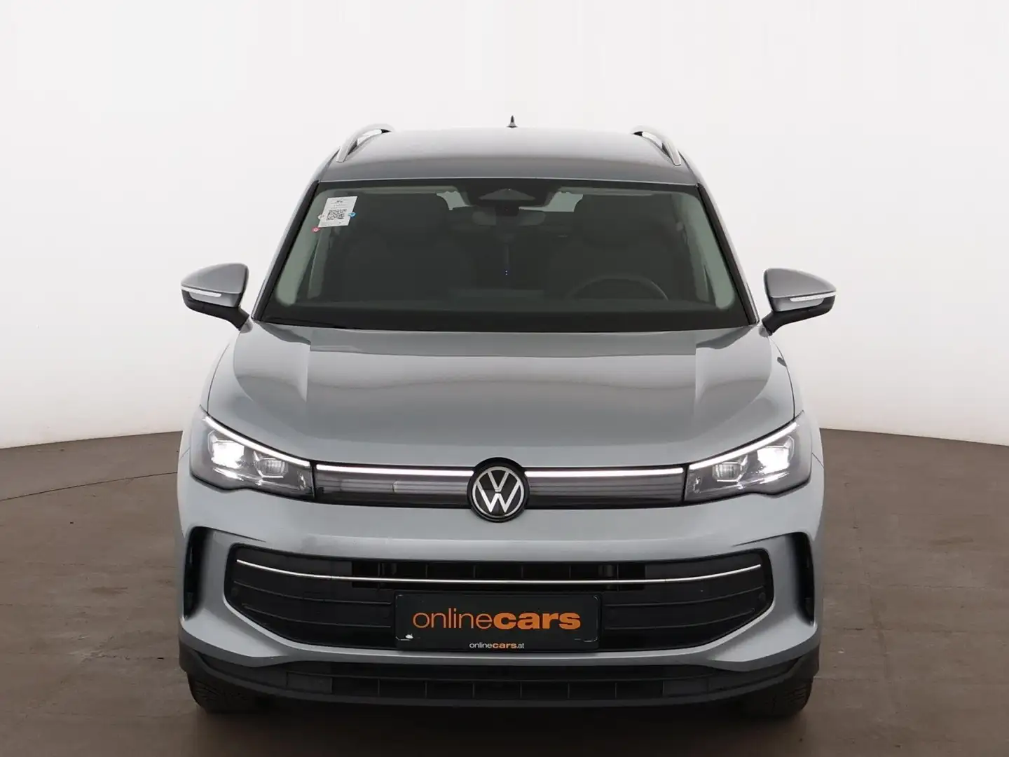 Volkswagen Tiguan 1.5 eTSI Life Aut LED RADAR NAVI SITZHZG Silber - 2