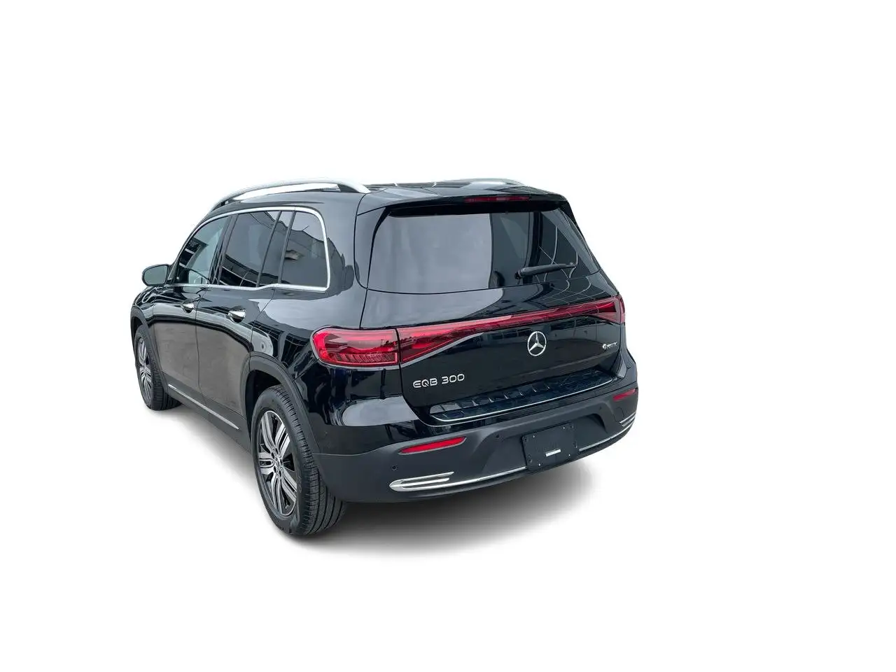 Mercedes-Benz EQB photo Mercedes-Benz EQB