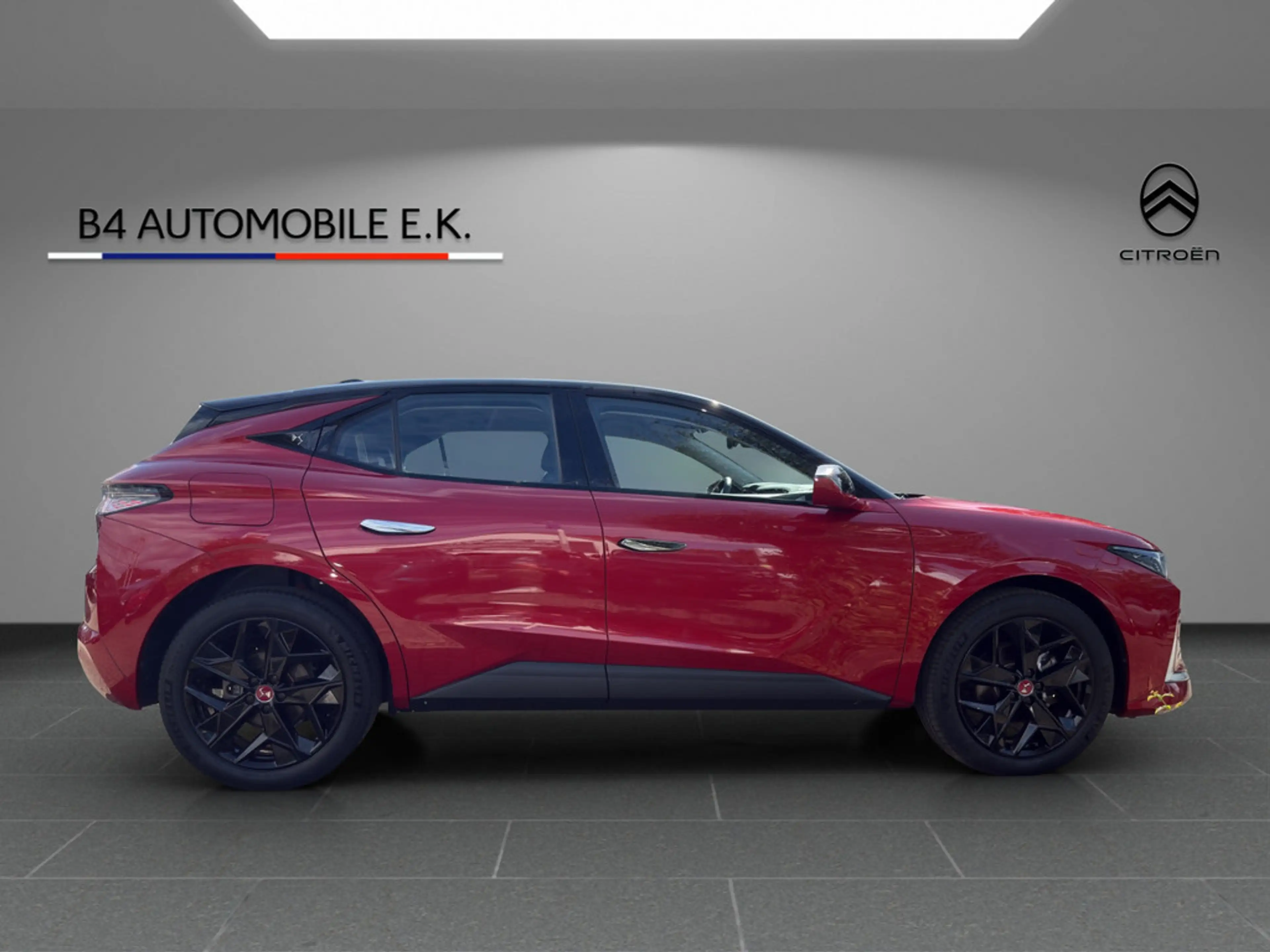 DS Automobiles DS 4 PT 130 EAT8 Performance Line LED Kamera — photo 4
