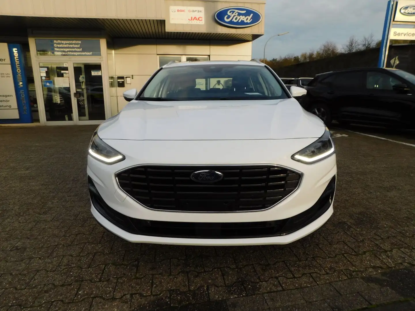 Ford Focus Titanium Automatik Winter-P./SYNC IV Bianco - 2