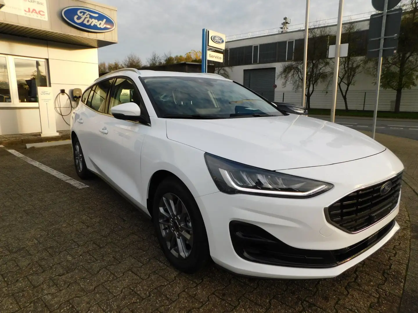 Ford Focus Titanium Automatik Winter-P./SYNC IV Bianco - 1
