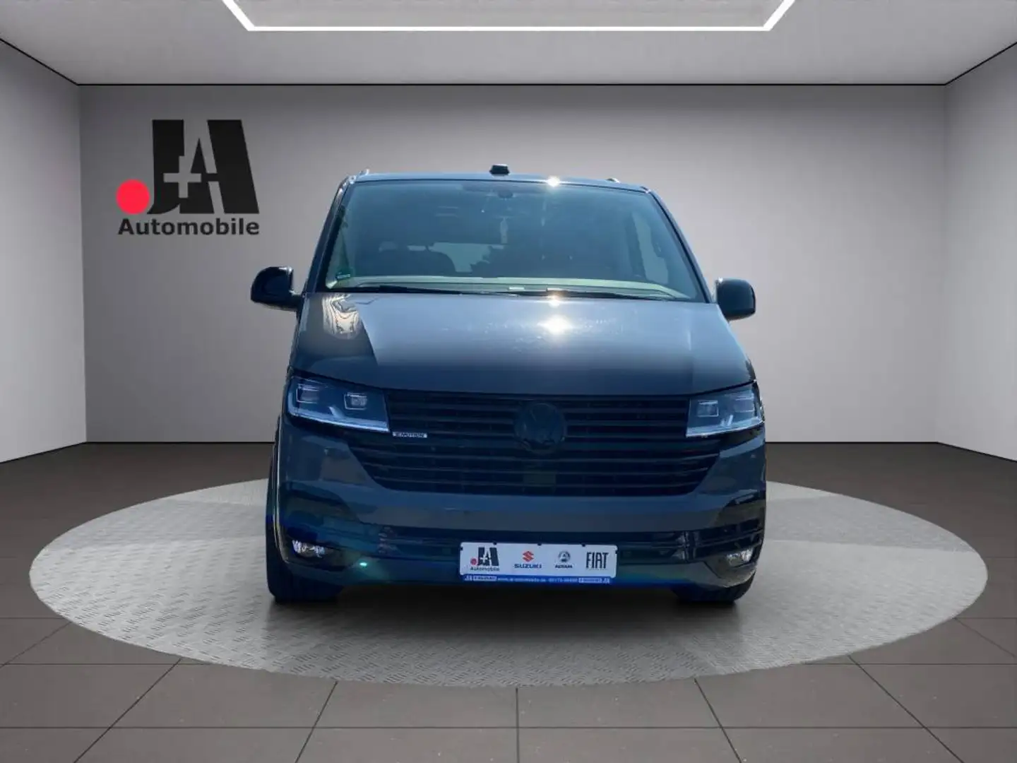 Volkswagen MULTIVAN TDI 2.0 4motion Bus Gris - 2