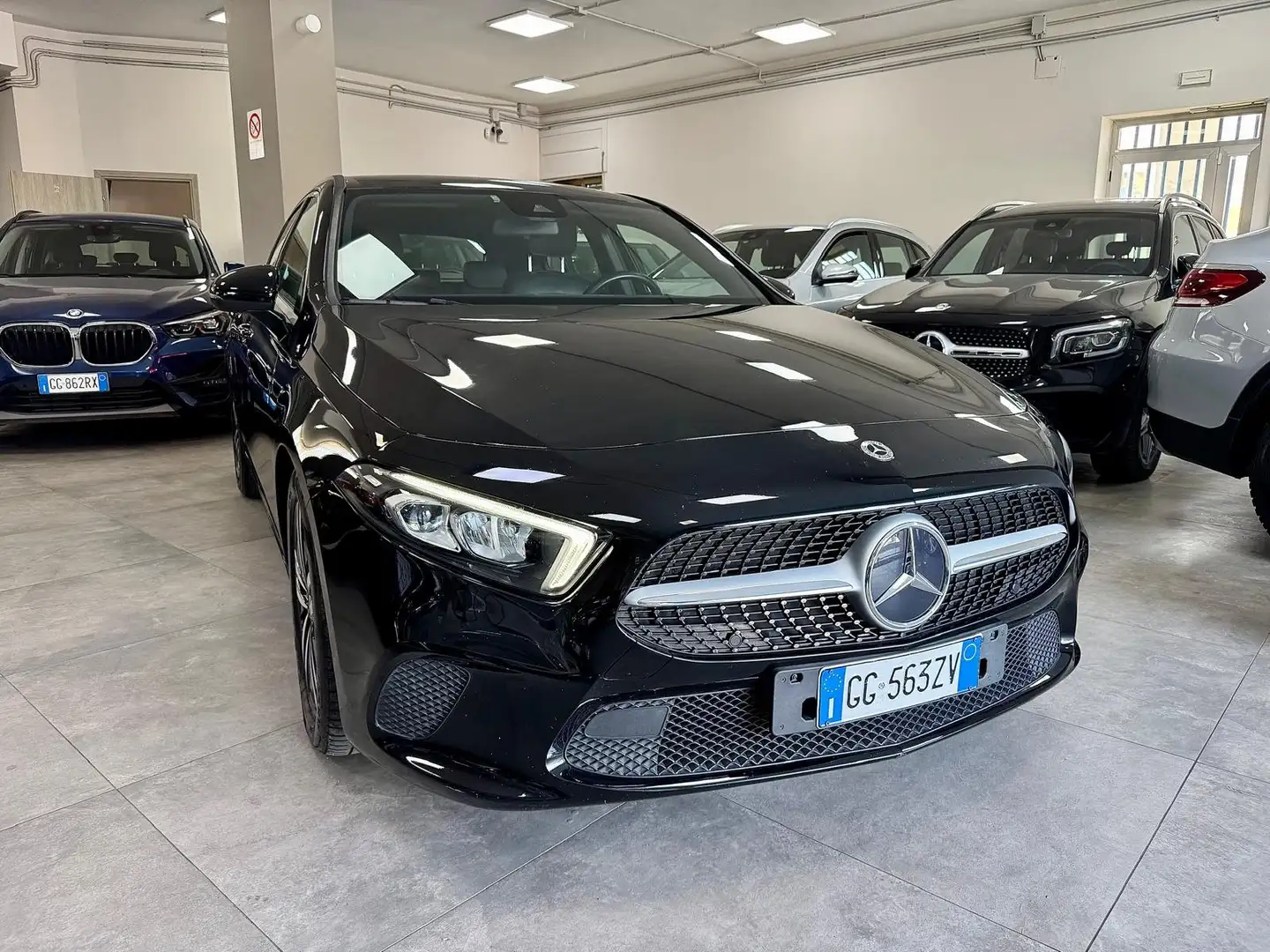 Mercedes-Benz A 200 d Automatic Sport Plus 10/2021 Nero - 1
