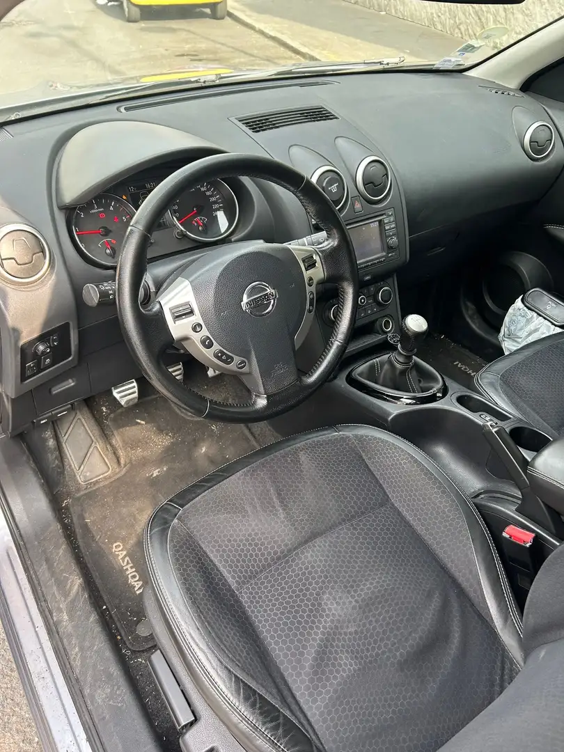 Nissan Qashqai Qashqai 1.5 dCi 110 FAP Connect Edition Gris - 2