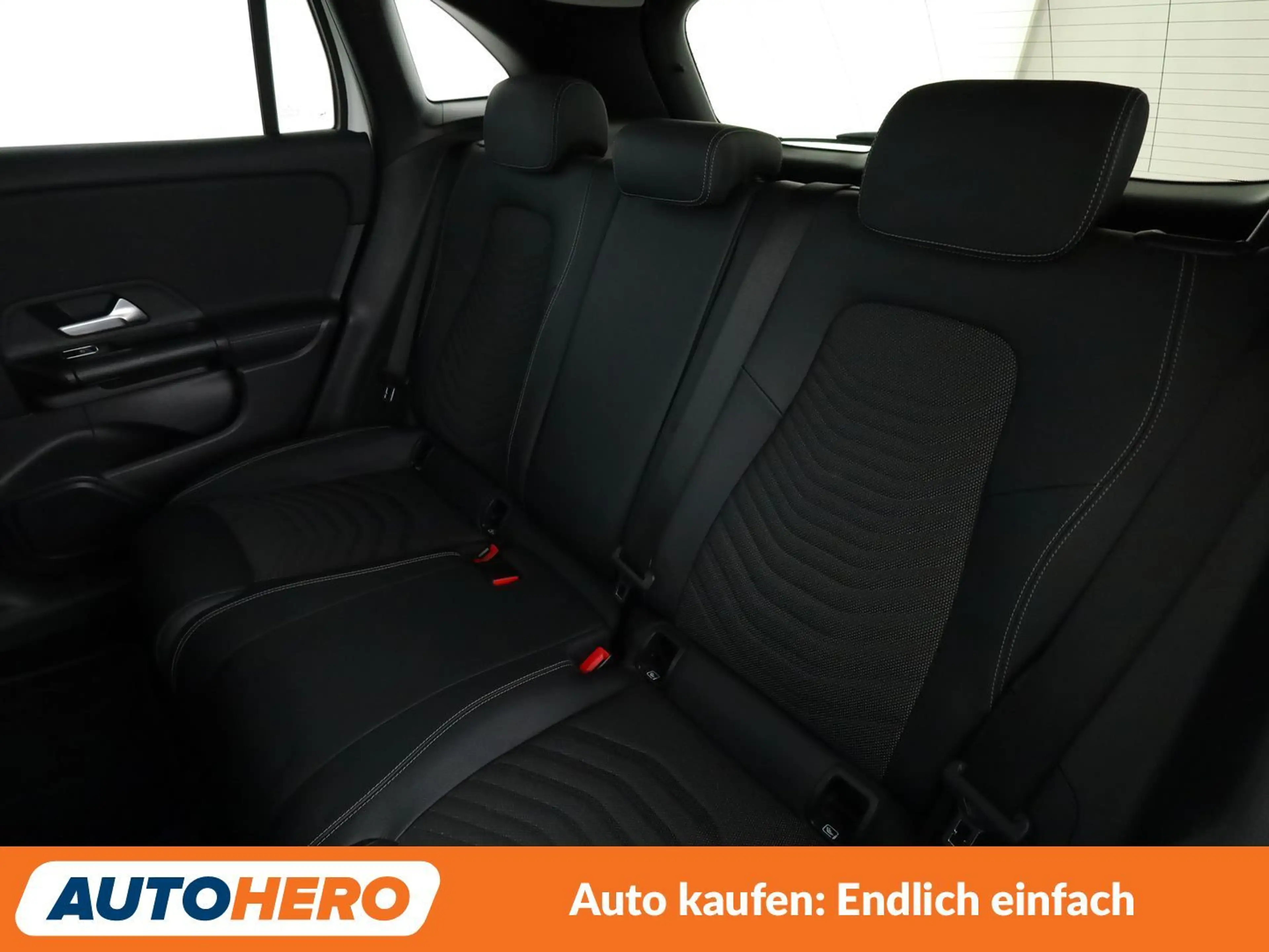 Mercedes-Benz GLA 250 GLA 250e Style Aut.*360CAM*NAVI*TEMPO*SHZ*PDC* — photo 14