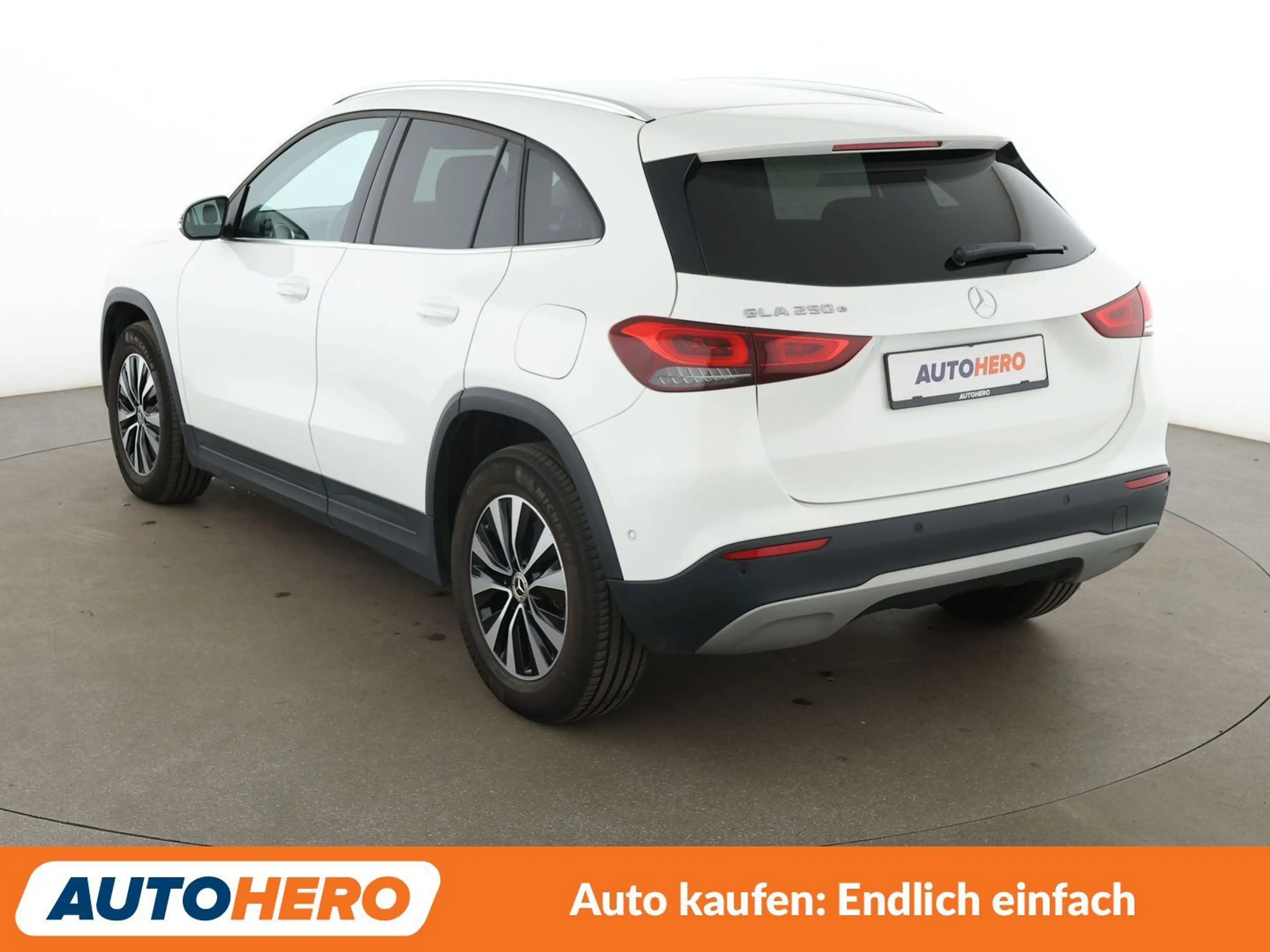 Mercedes-Benz GLA 250 GLA 250e Style Aut.*360CAM*NAVI*TEMPO*SHZ*PDC* — photo 4