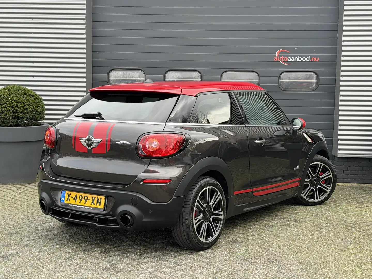 MINI John Cooper Works Paceman Mini 1.6 ALL4 | Navigatie | Climate Control | Lich Grau - 2