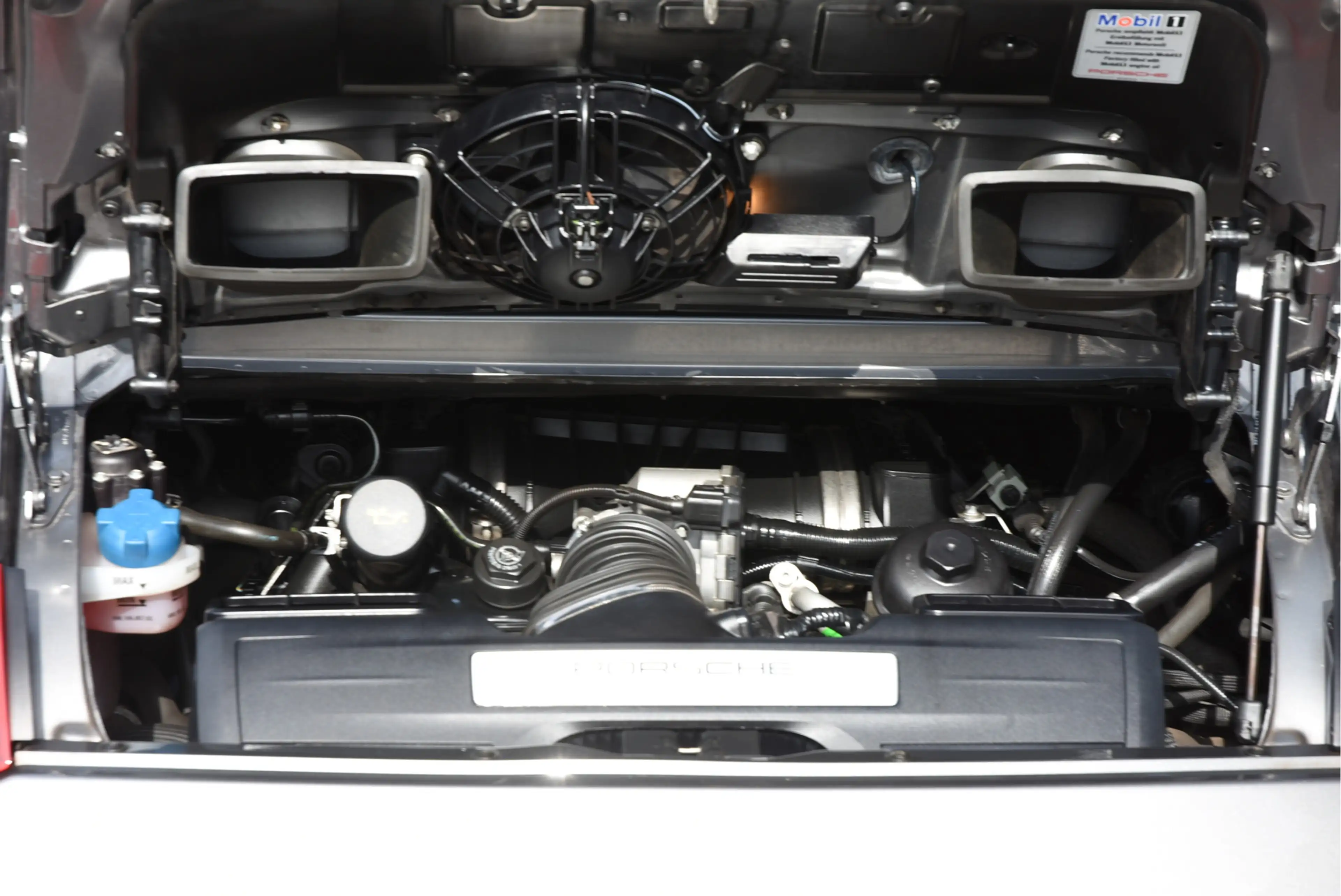 Porsche 997 997.2 Cabrio 3.6 Carrera — photo 15