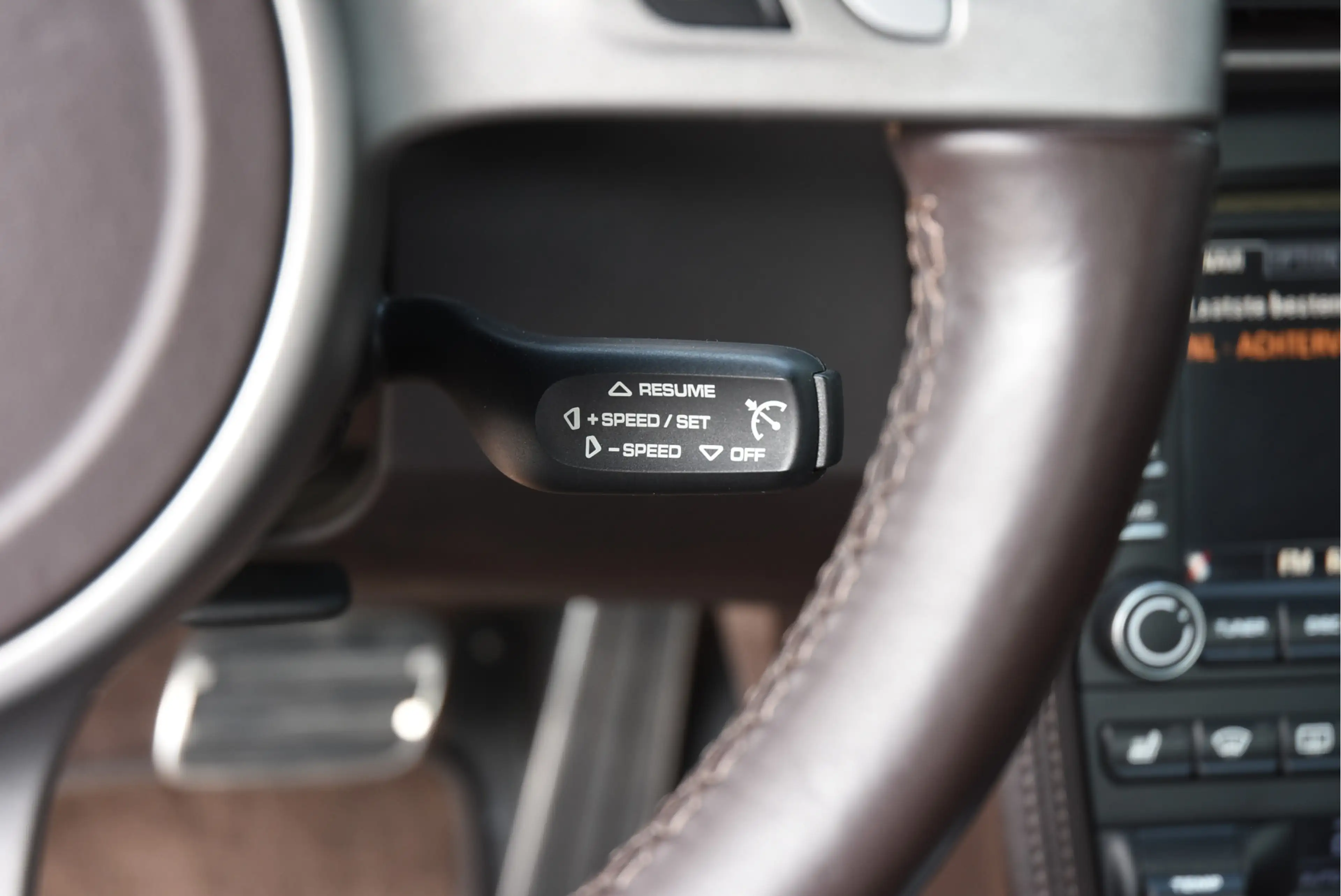 Porsche 997 997.2 Cabrio 3.6 Carrera — photo 14