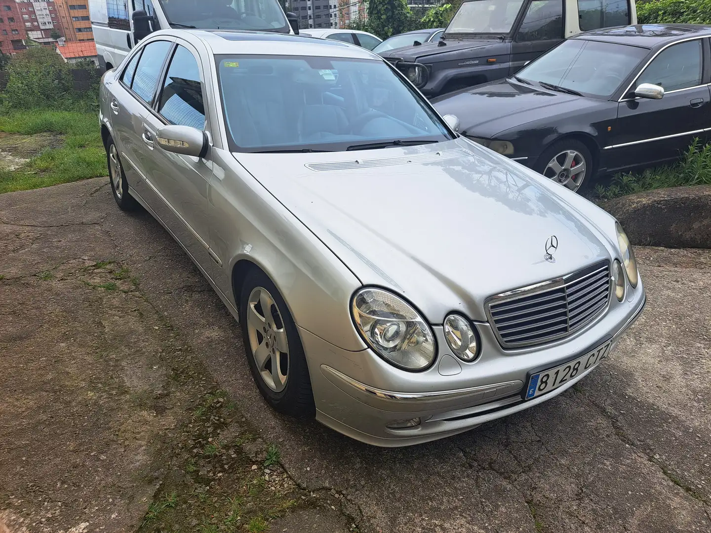 Mercedes-Benz E 270 E 270 CDI Ezüst - 1