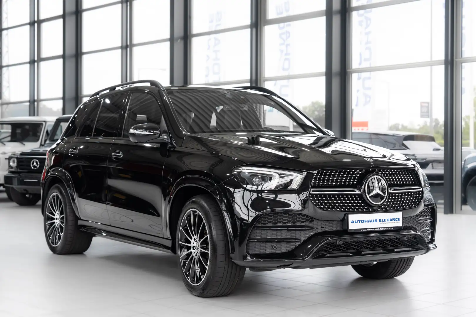 Mercedes-Benz GLE 350 e 4Matic*AMG-LINE*BURM*NIGHT*360*PANO* Schwarz - 2