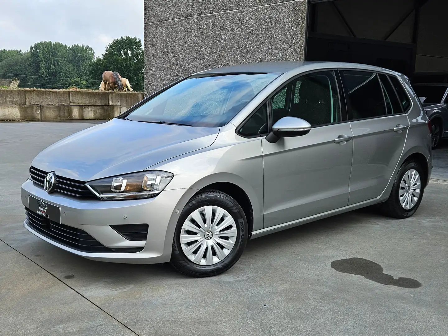 Volkswagen Golf Sportsvan Golf Sportsvan 1.2 TSI Trendline*68.000KM*NAVI*... Gris - 1