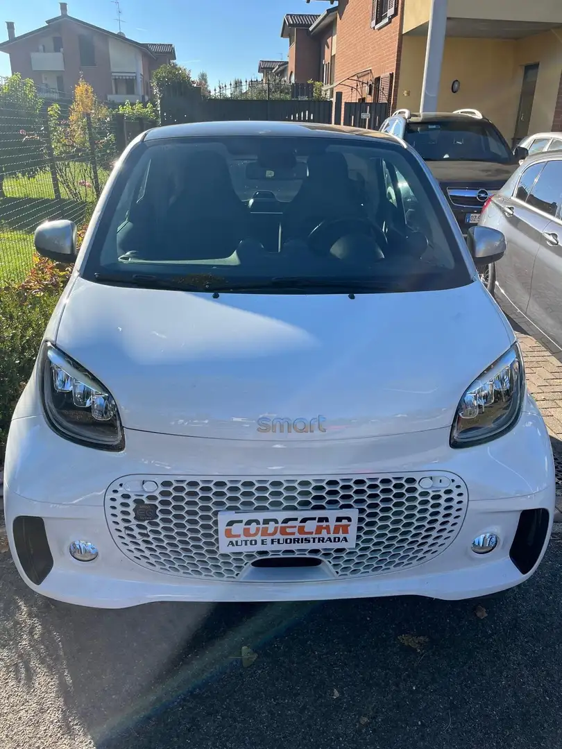 smart forTwo fortwo EQ Pulse Bianco - 1