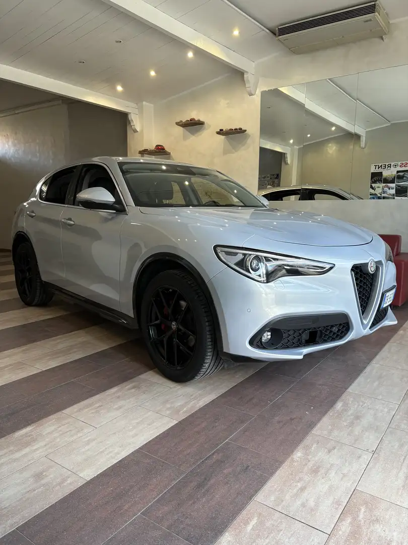 Alfa Romeo Stelvio 2.2 t Veloce Ti Q4 210cv auto Blanc - 2