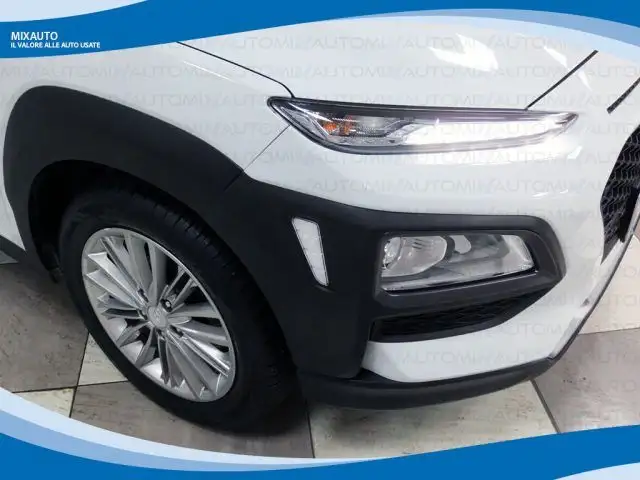 Hyundai Kona view 13