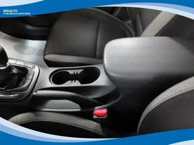 Hyundai Kona view 9