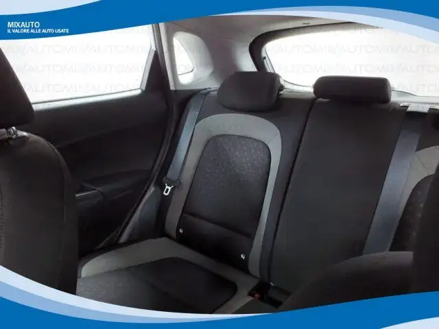 Hyundai Kona view 11