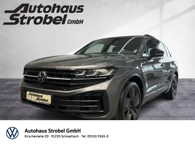 Volkswagen Touareg 3.0 V6 TSI eHybrid AHK LED Matrix Navi L