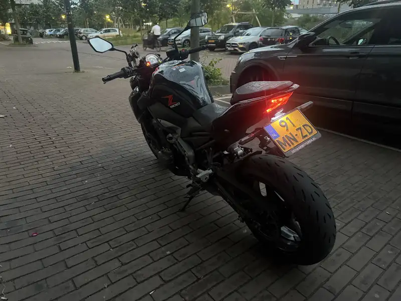 Kawasaki Z900 - foto 3