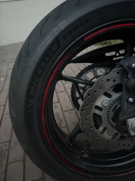 Kawasaki Z900 - foto 7