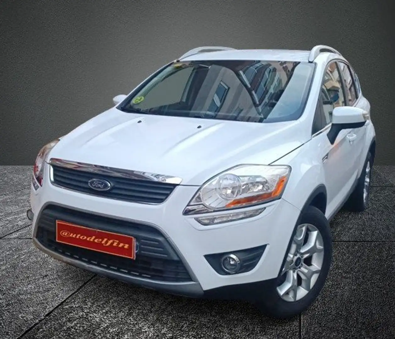 Ford Kuga 2.0 TDCi 140 4x4 Trend Blanco - 1
