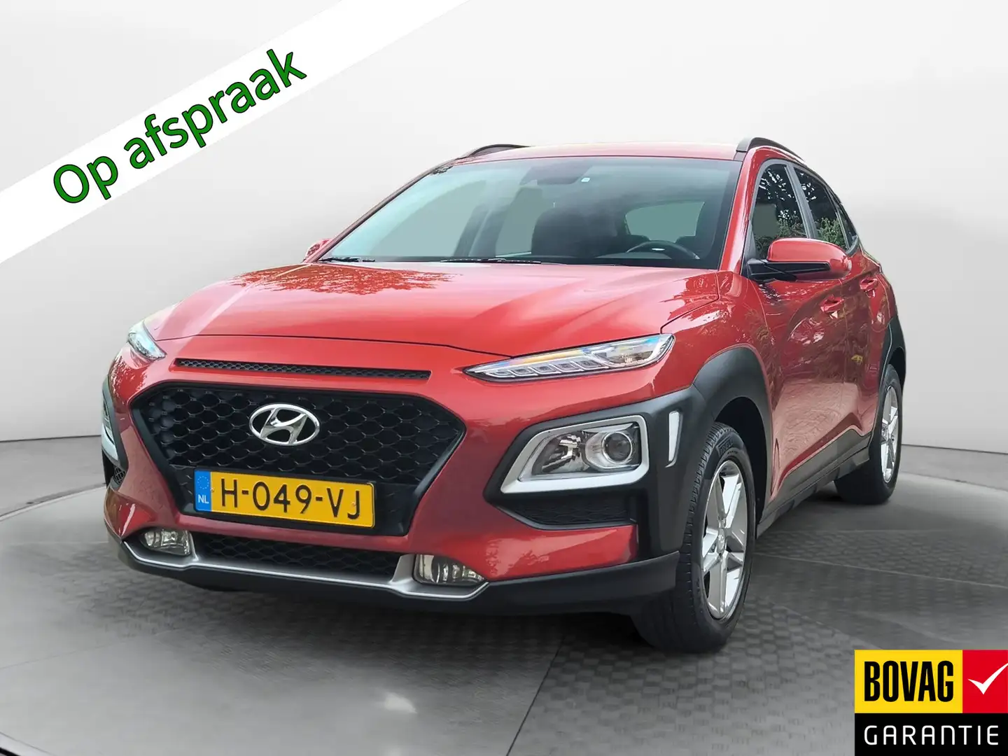 Hyundai KONA 1.0 T-GDI Comfort (120PK) 2e-Eig, Keurig-Onderh., Červená - 1