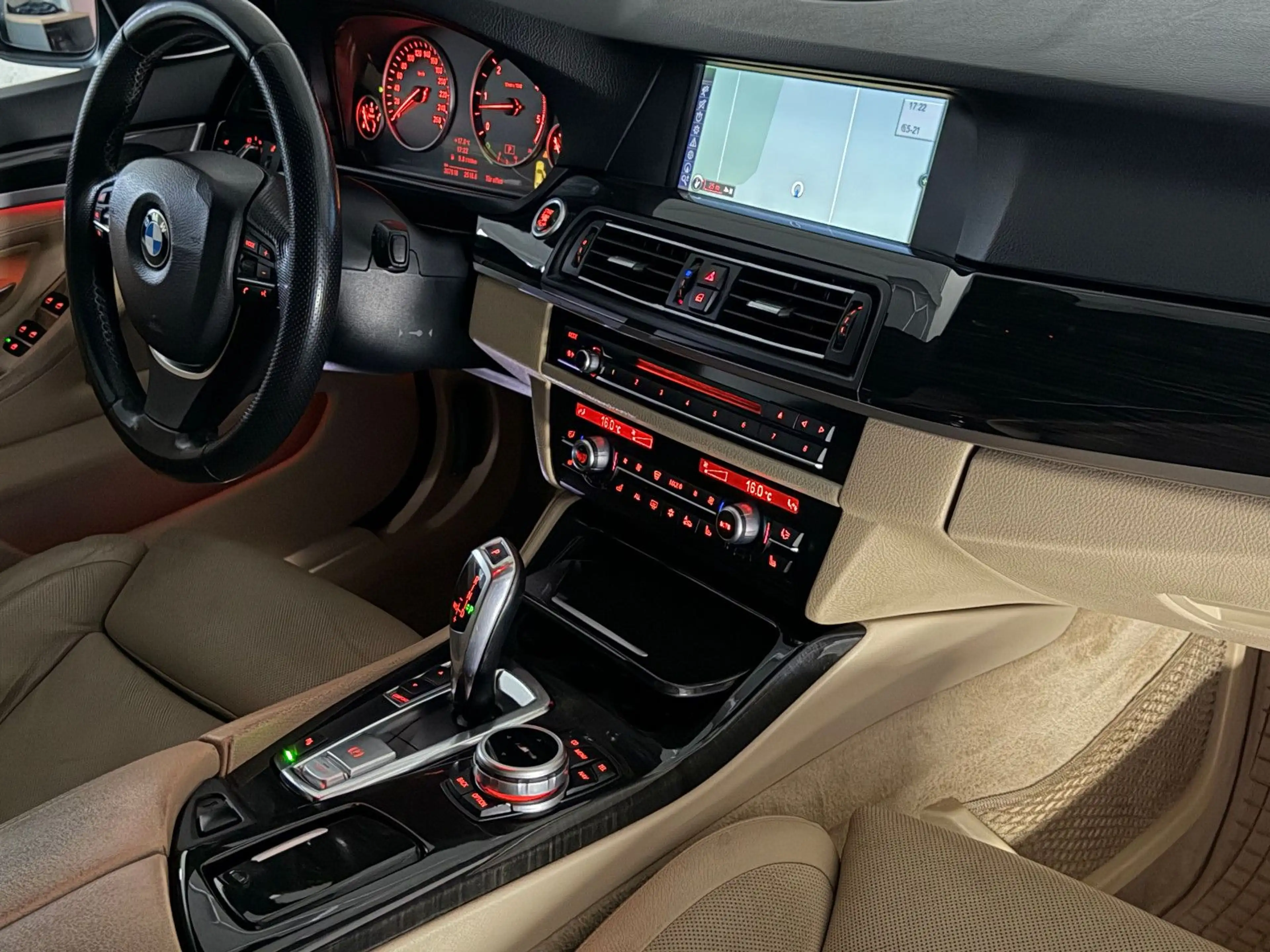 BMW 530 d Lim. Aut./eGSD/MEMORY/NAVI Prof/HuD/SZBLFT — photo 15