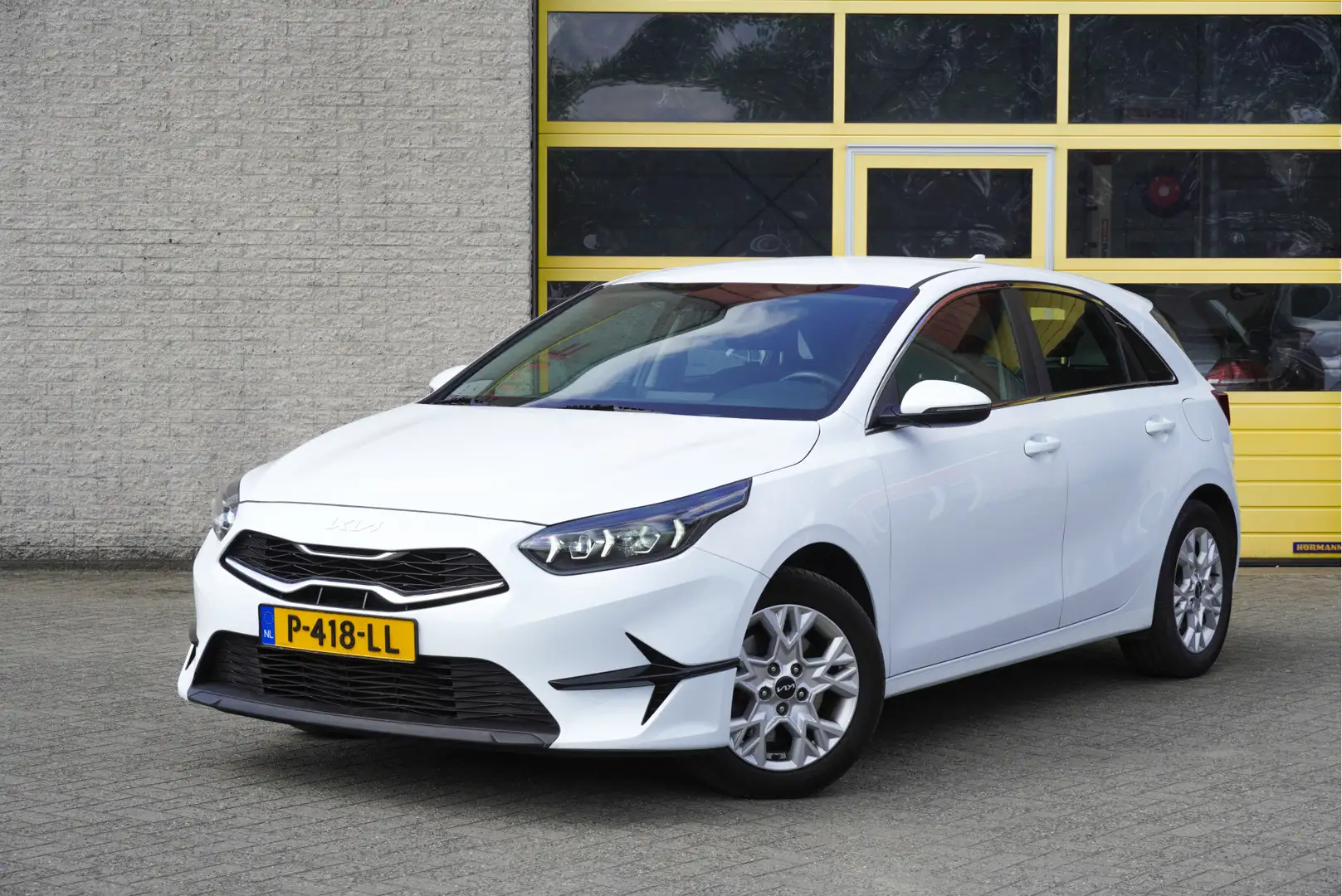 Kia Ceed / cee'd 1.0 T-GDi DynamicLine BJ2022 Lmv 16" | Led V+A | P Blanc - 1